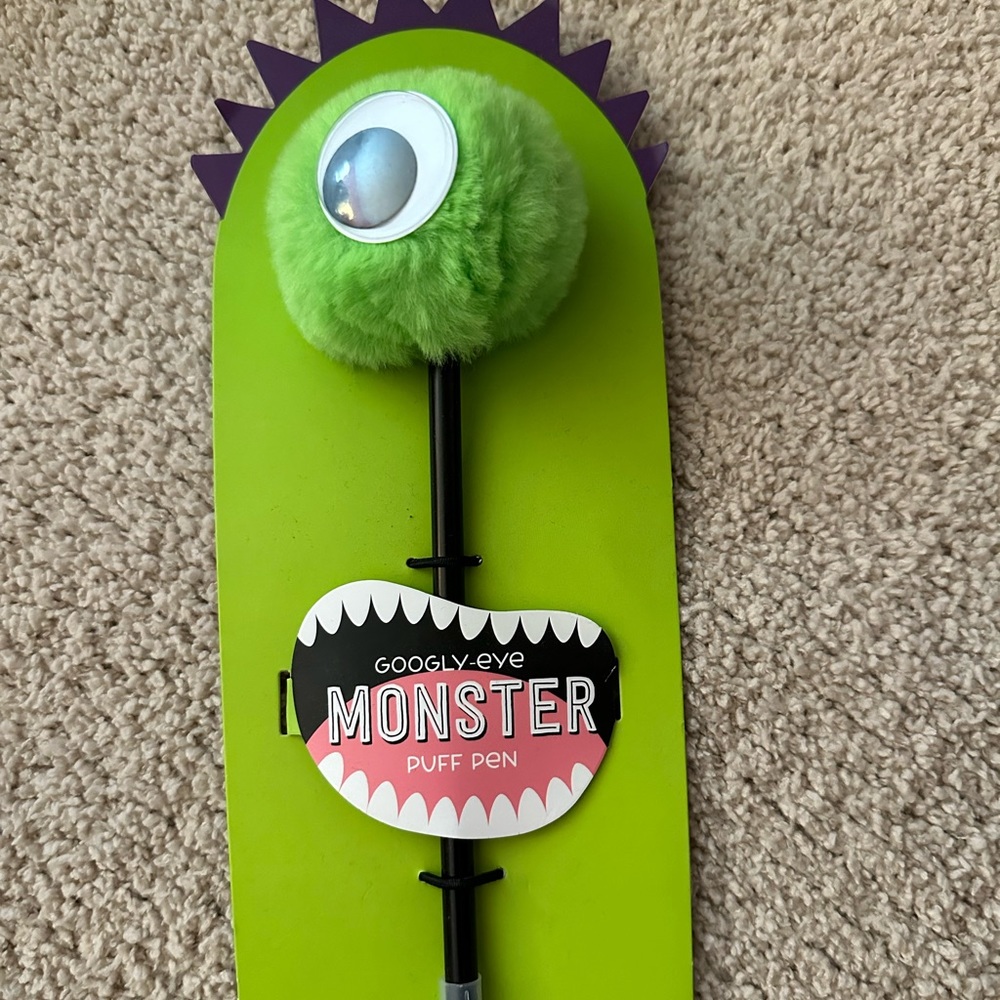 Googly-Eye Monster Puff Pen